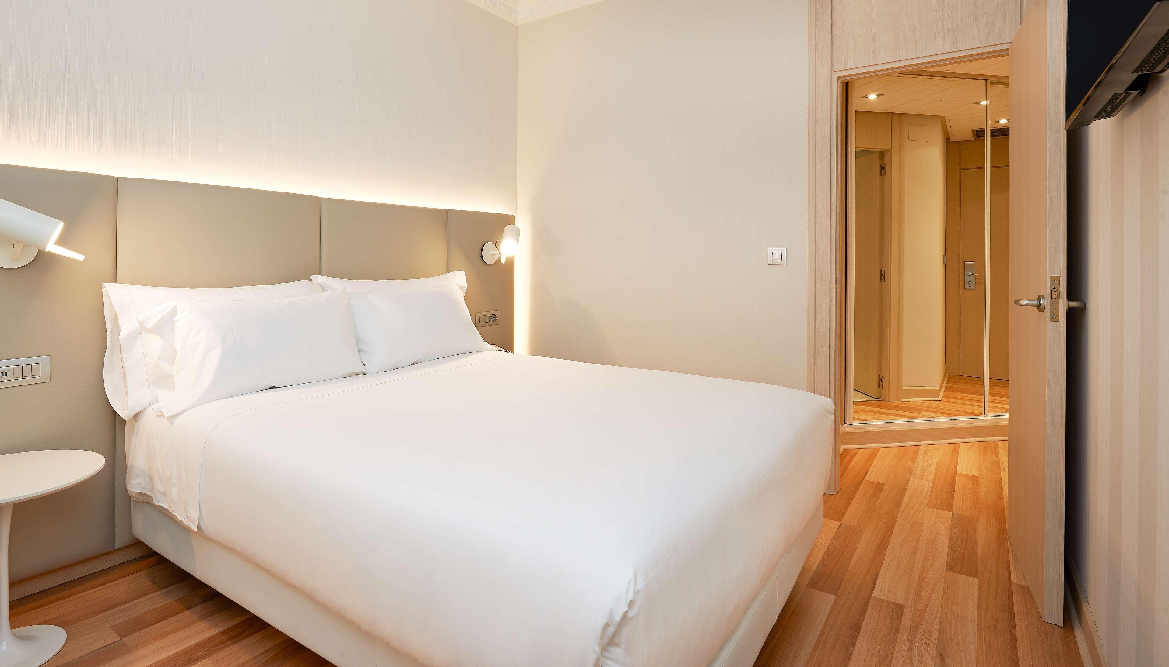 Nh Bilbao Deusto Hotel Екстериор снимка